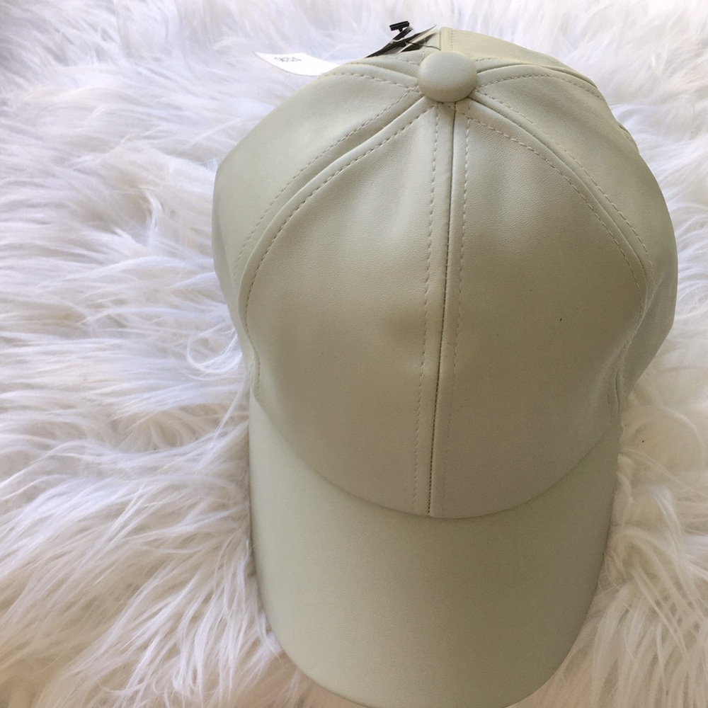 NET WET SEAL VEGAN LEATHER BASEBALL CAP ADJUSTABLE - Picture 7 of 7